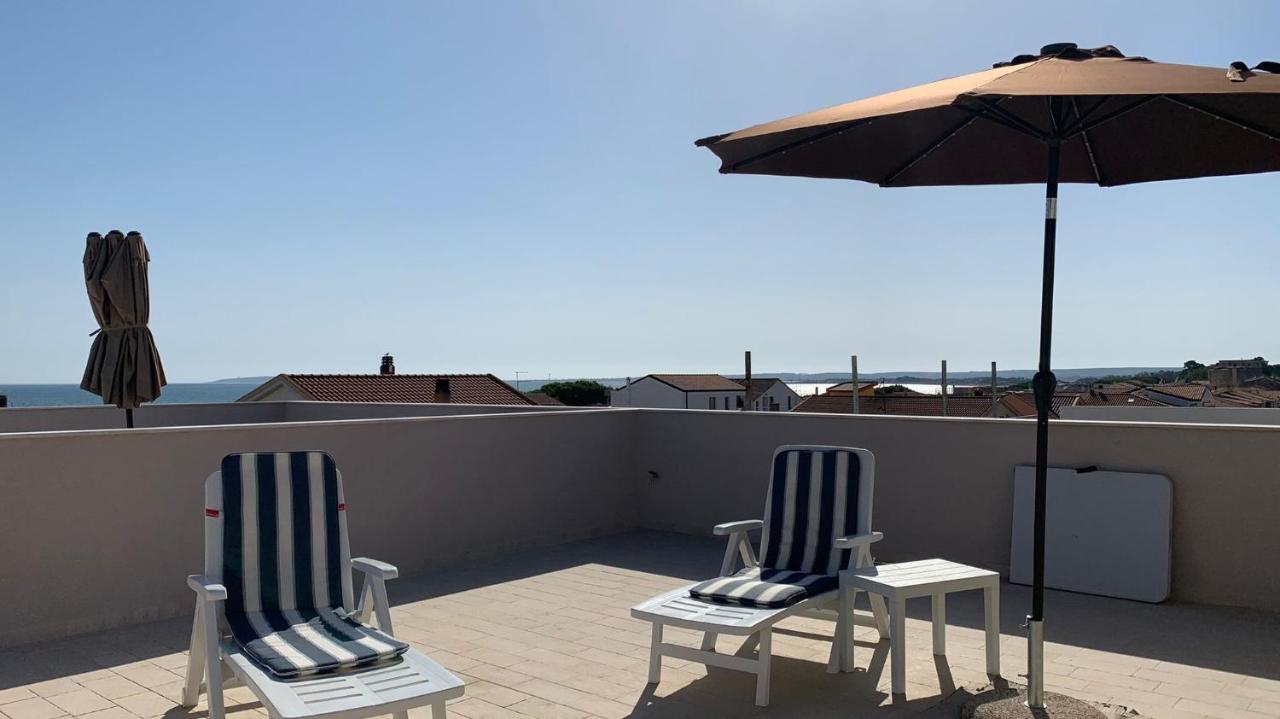 Appartamento Con Terrazza, A Due Passi Dal Mare Torre Grande Exterior foto